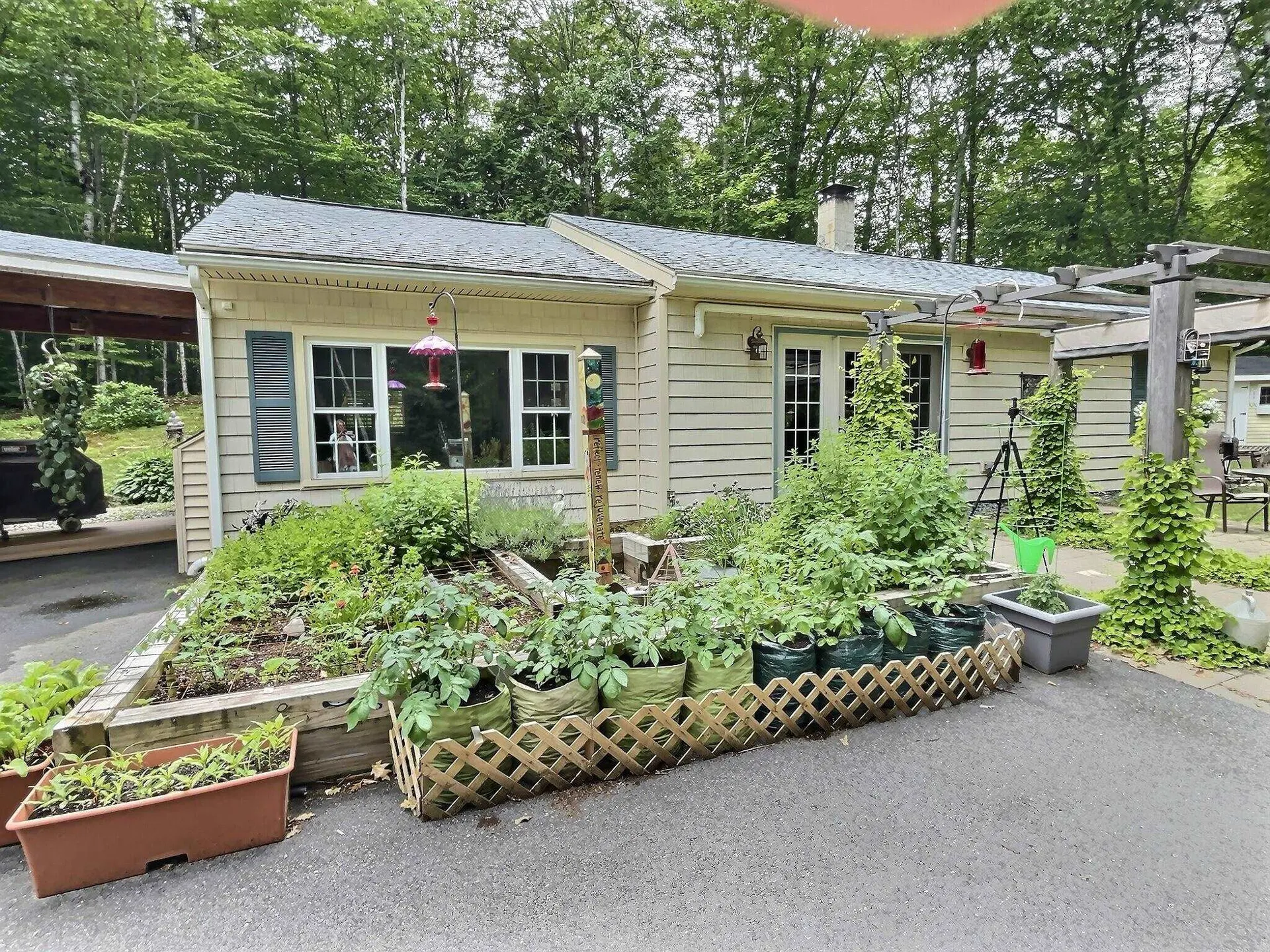 20 Ramblewood Place Newbury NH 03255