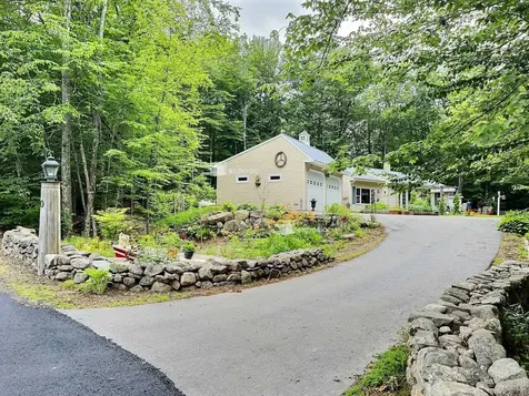 20 Ramblewood Place Newbury NH 03255