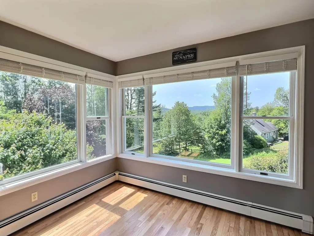 85 Farwell Lane New London NH 03257