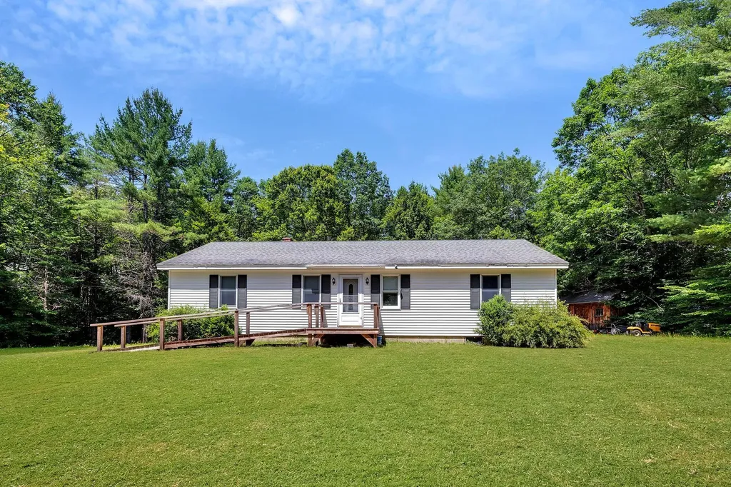 769 Davidson Hill Road Chester VT 05143