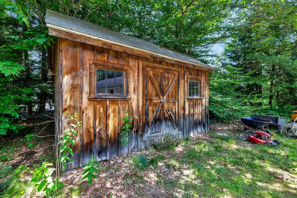 769 Davidson Hill Road Chester VT 05143