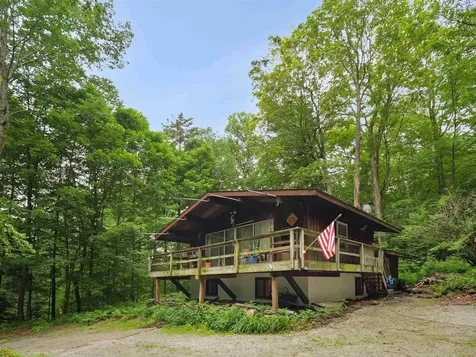 796 Sherwood Drive Mendon VT 05701