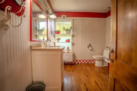 77 Weinreich Road Concord VT 05824