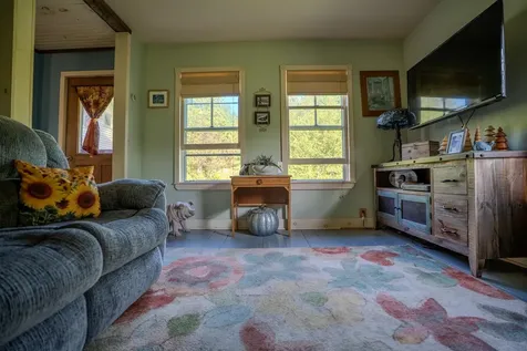 77 Weinreich Road Concord VT 05824