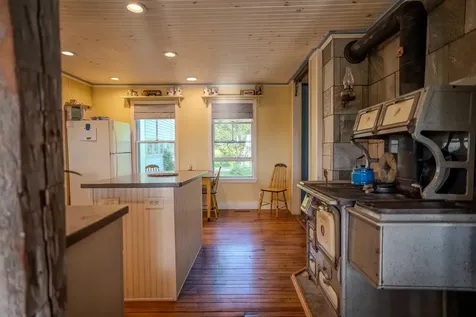 77 Weinreich Road Concord VT 05824