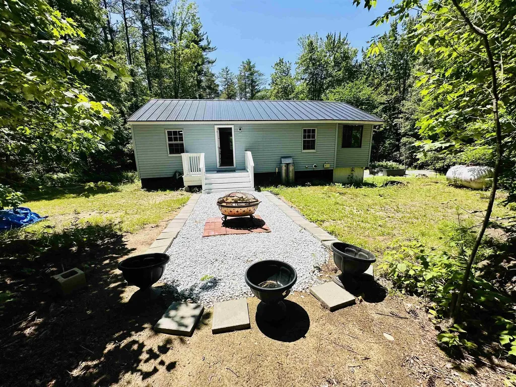 418 N Ashland Road Ashland NH 03217