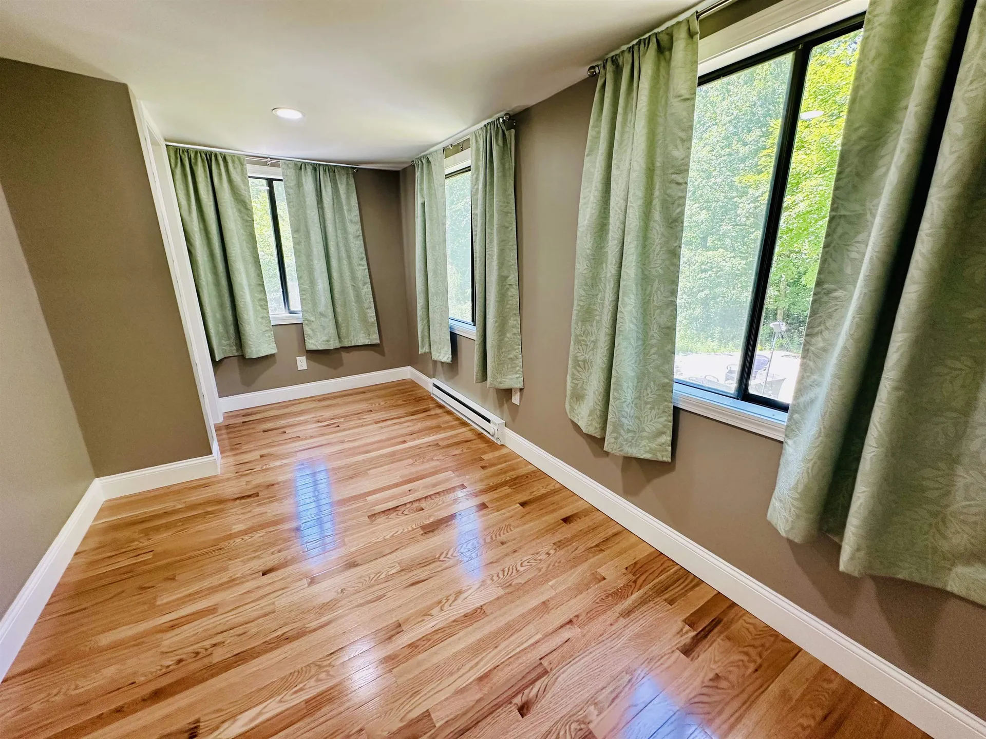 418 N Ashland Road Ashland NH 03217