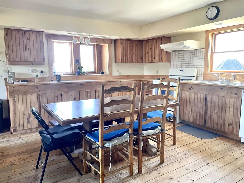 303 Bolton Road Cabot VT 05647