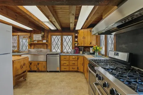 11 Pony Farm Lane Temple NH 03084