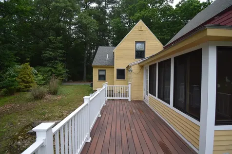 22 Cheney Road Kingston NH 03848