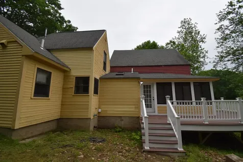 22 Cheney Road Kingston NH 03848