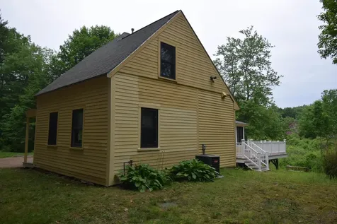 22 Cheney Road Kingston NH 03848