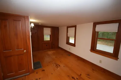 22 Cheney Road Kingston NH 03848