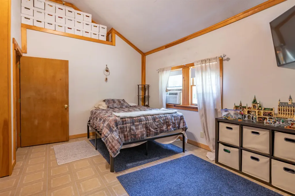 9 Seaverns Bridge Road Merrimack NH 03054
