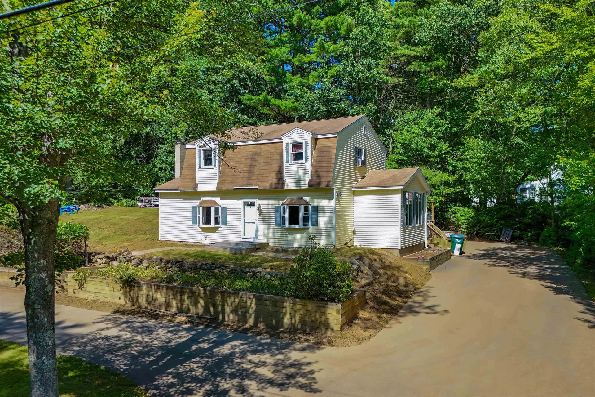 9 Seaverns Bridge Road Merrimack NH 03054