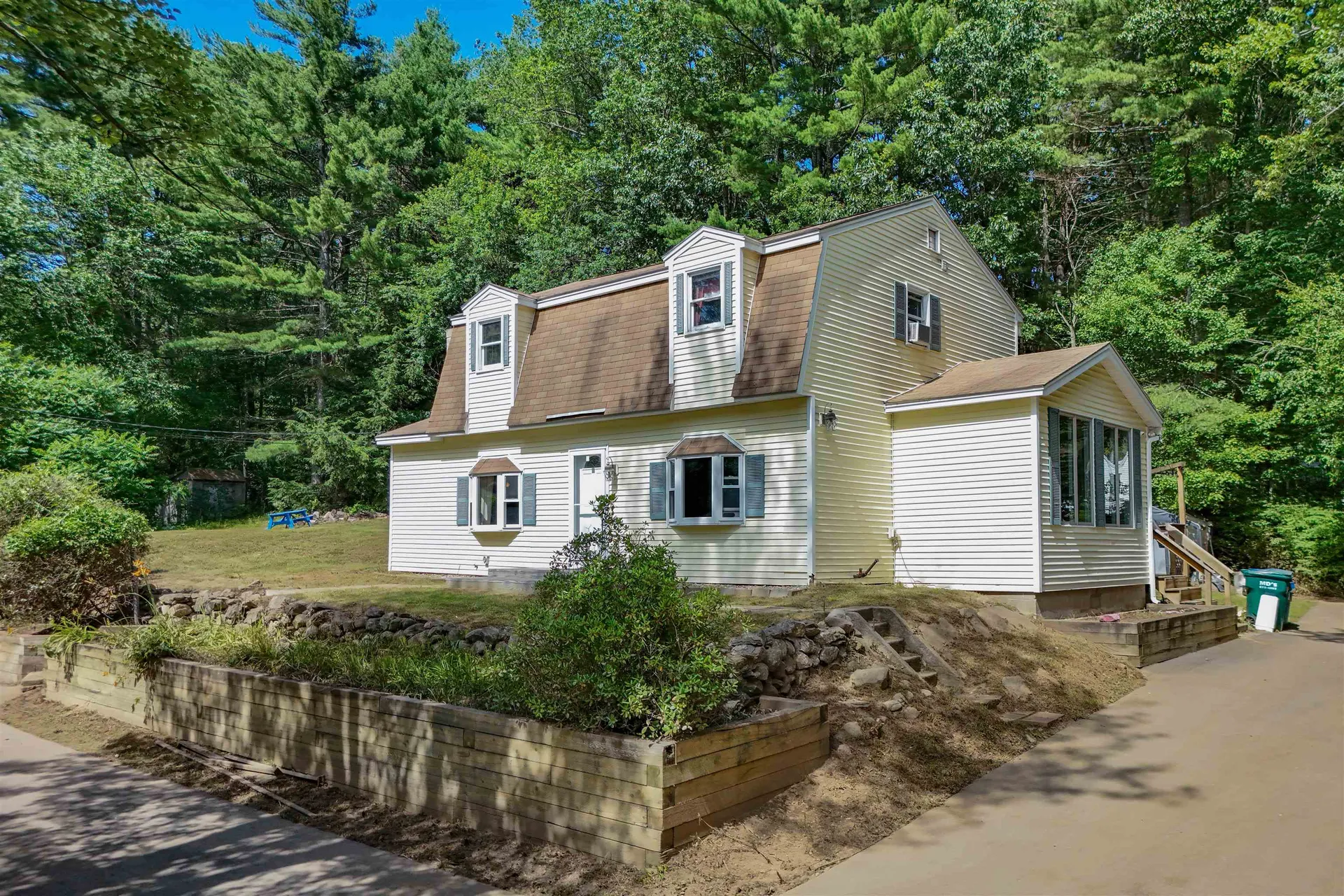 9 Seaverns Bridge Road Merrimack NH 03054