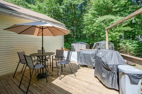 9 Seaverns Bridge Road Merrimack NH 03054