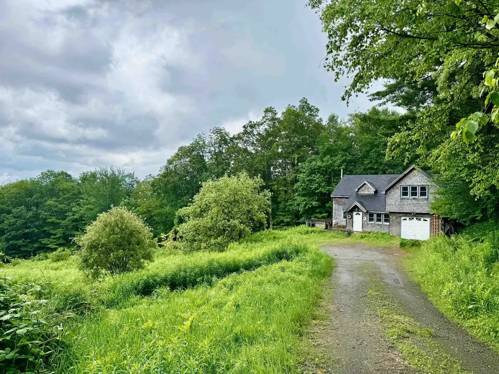 9 Cooper Hill Road Dover VT 05356