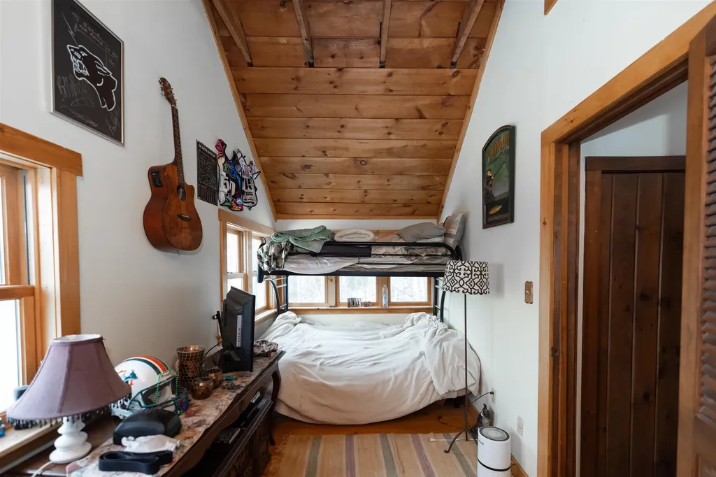 9 Cooper Hill Road Dover VT 05356