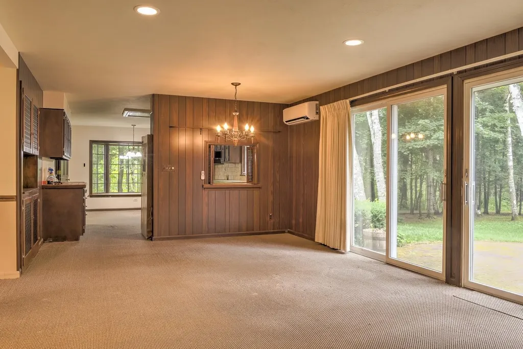 23 Meetinghouse Lane Brattleboro VT 05301