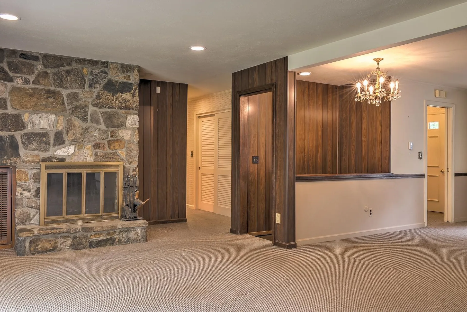 23 Meetinghouse Lane Brattleboro VT 05301