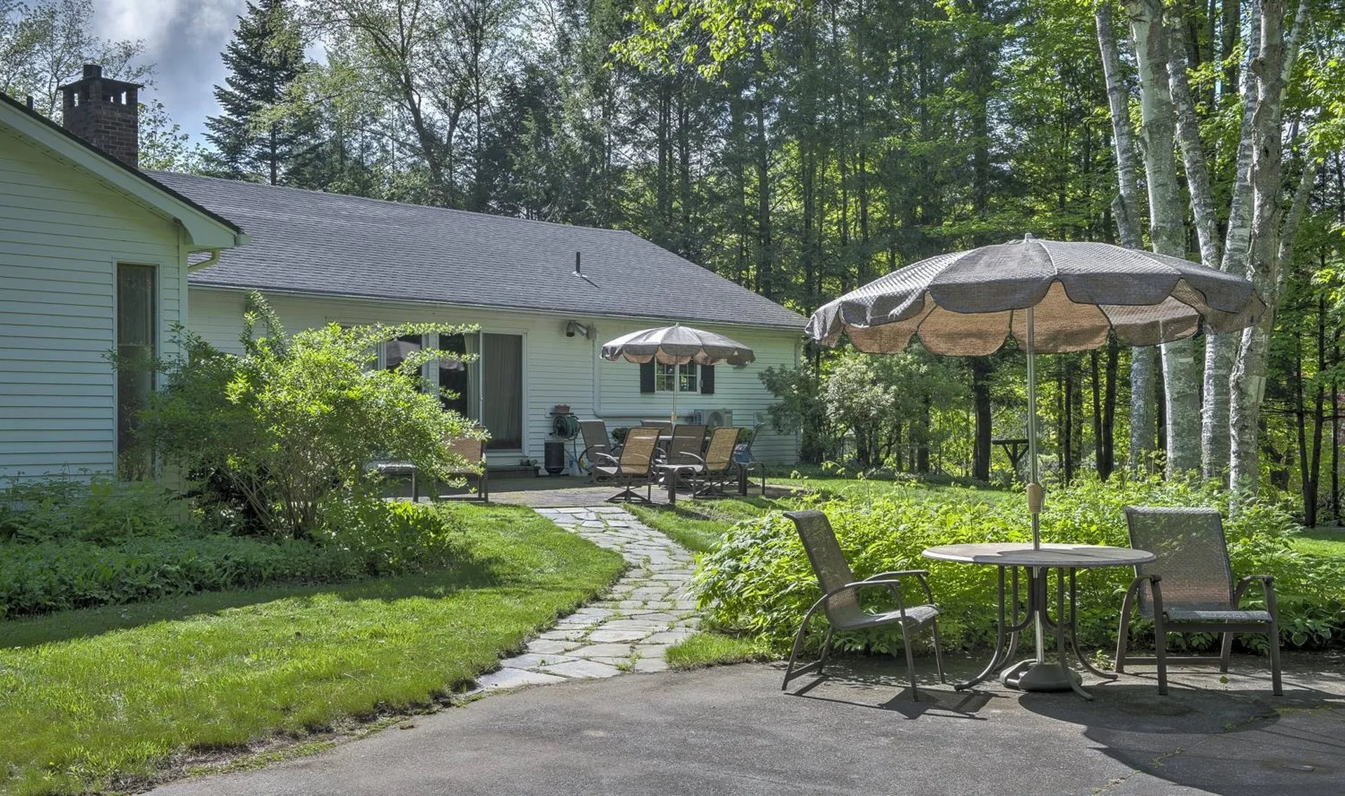 23 Meetinghouse Lane Brattleboro VT 05301