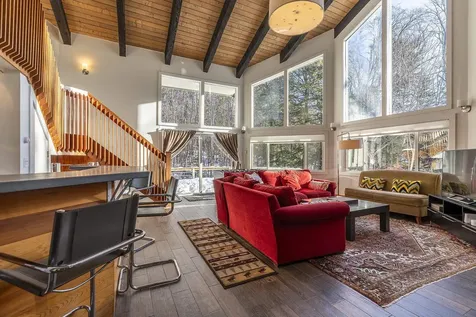 389 Howard Hill Road Londonderry VT 05148