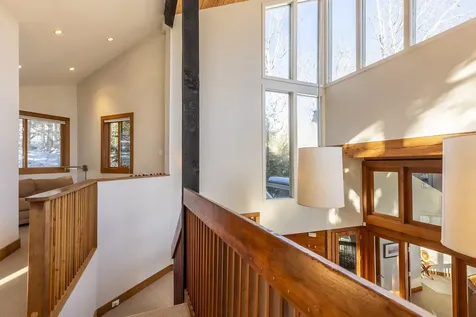 389 Howard Hill Road Londonderry VT 05148