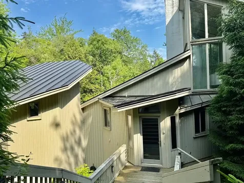 389 Howard Hill Road Londonderry VT 05148