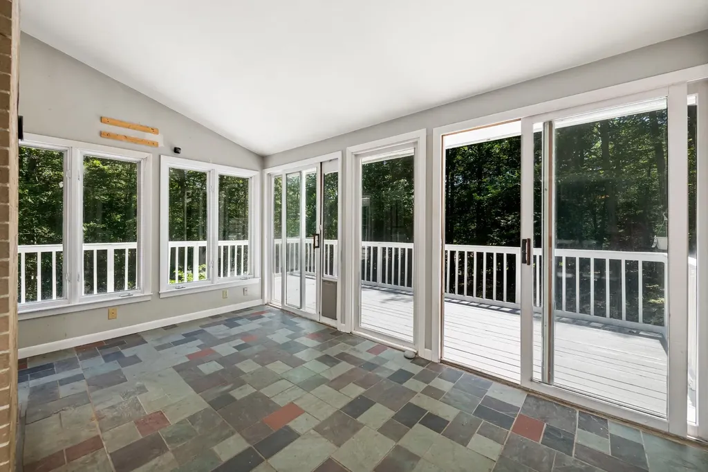 34 Pleasant Hill Road Deerfield NH 03037