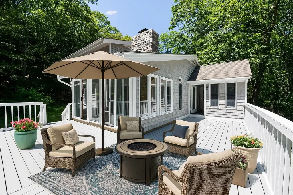 34 Pleasant Hill Road Deerfield NH 03037