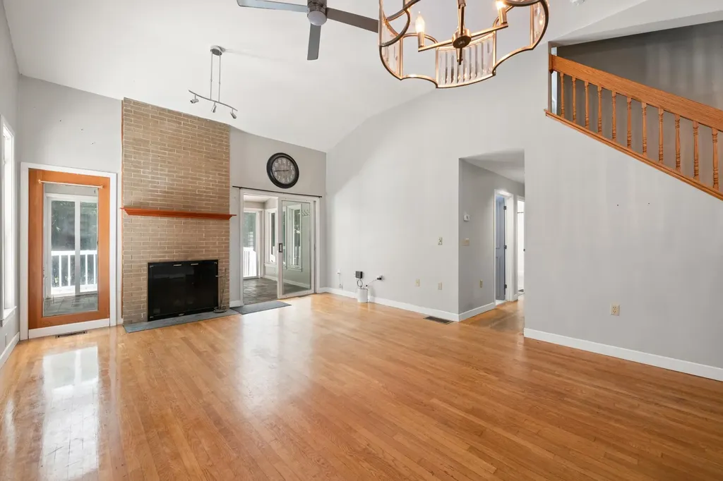 34 Pleasant Hill Road Deerfield NH 03037