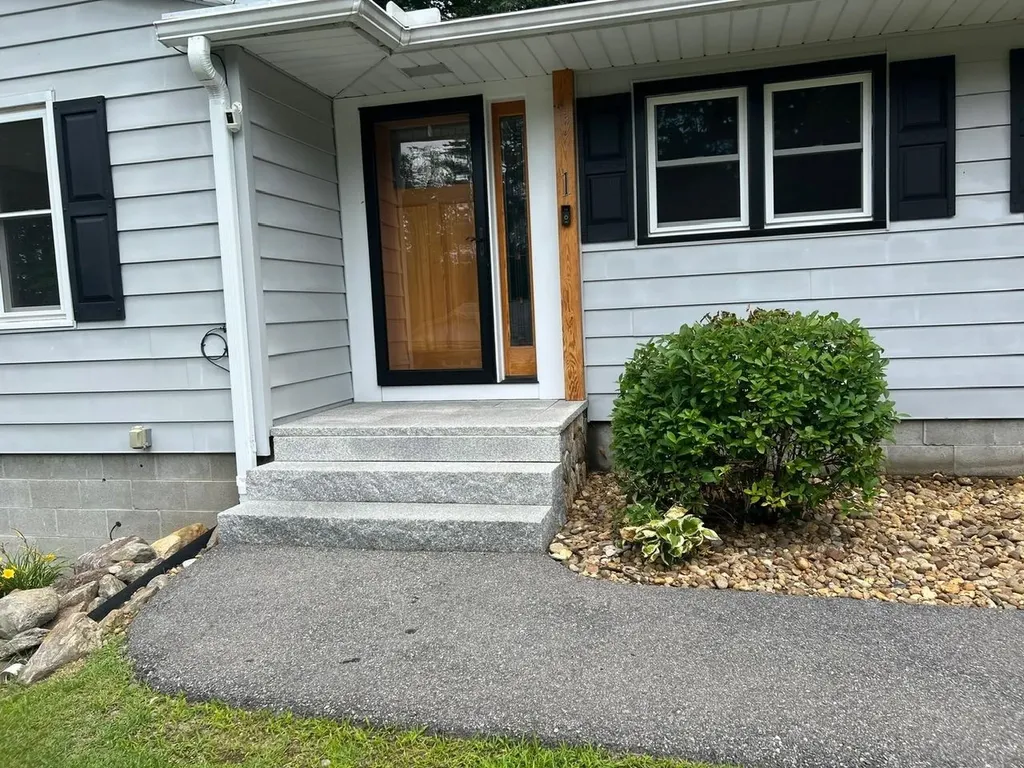1 Independence Avenue Franklin NH 03235