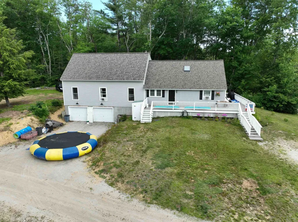 272 Narrows Road Barnstead NH 03225