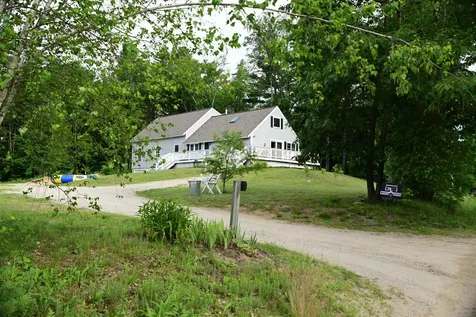 272 Narrows Road Barnstead NH 03225