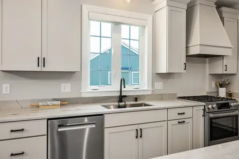 30 Sage Drive Hampton NH 03842