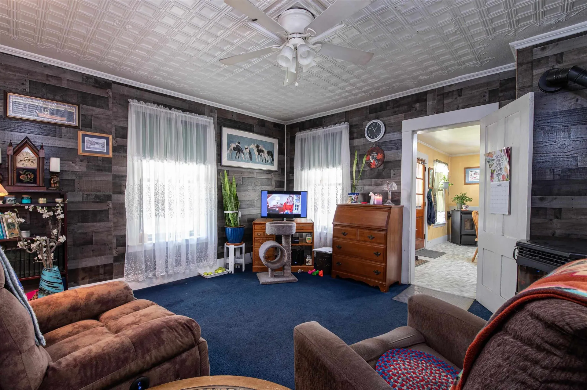 693 Us Route 2b St. Johnsbury VT 05819