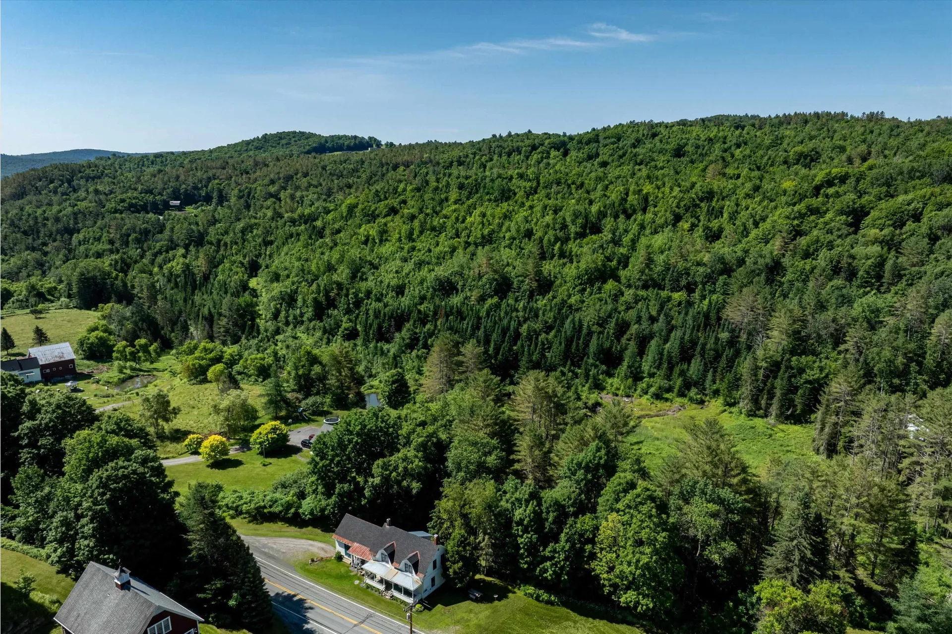 693 Us Route 2b St. Johnsbury VT 05819