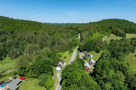693 Us Route 2b St. Johnsbury VT 05819