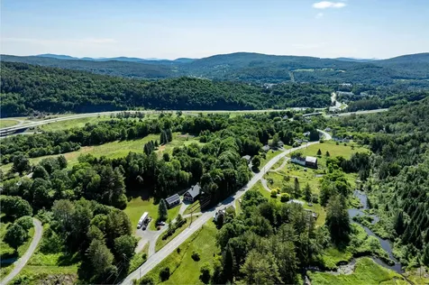 693 Us Route 2b St. Johnsbury VT 05819