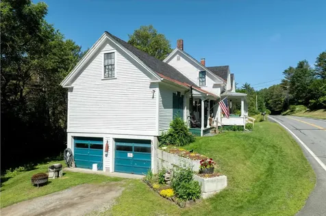 693 Us Route 2b St. Johnsbury VT 05819