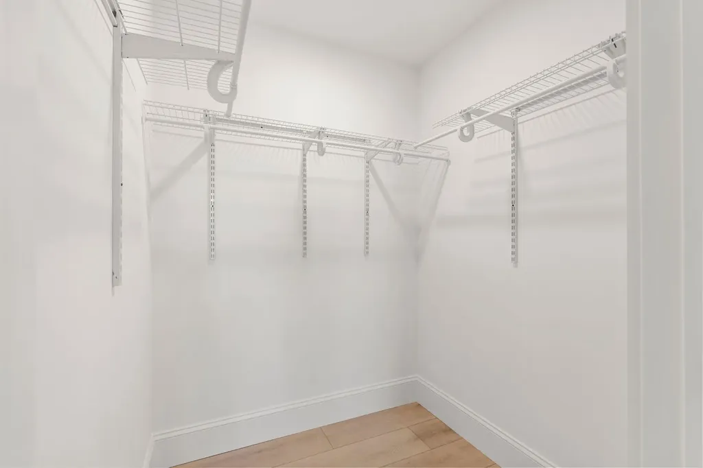 8 Senter Street Salem NH 03079