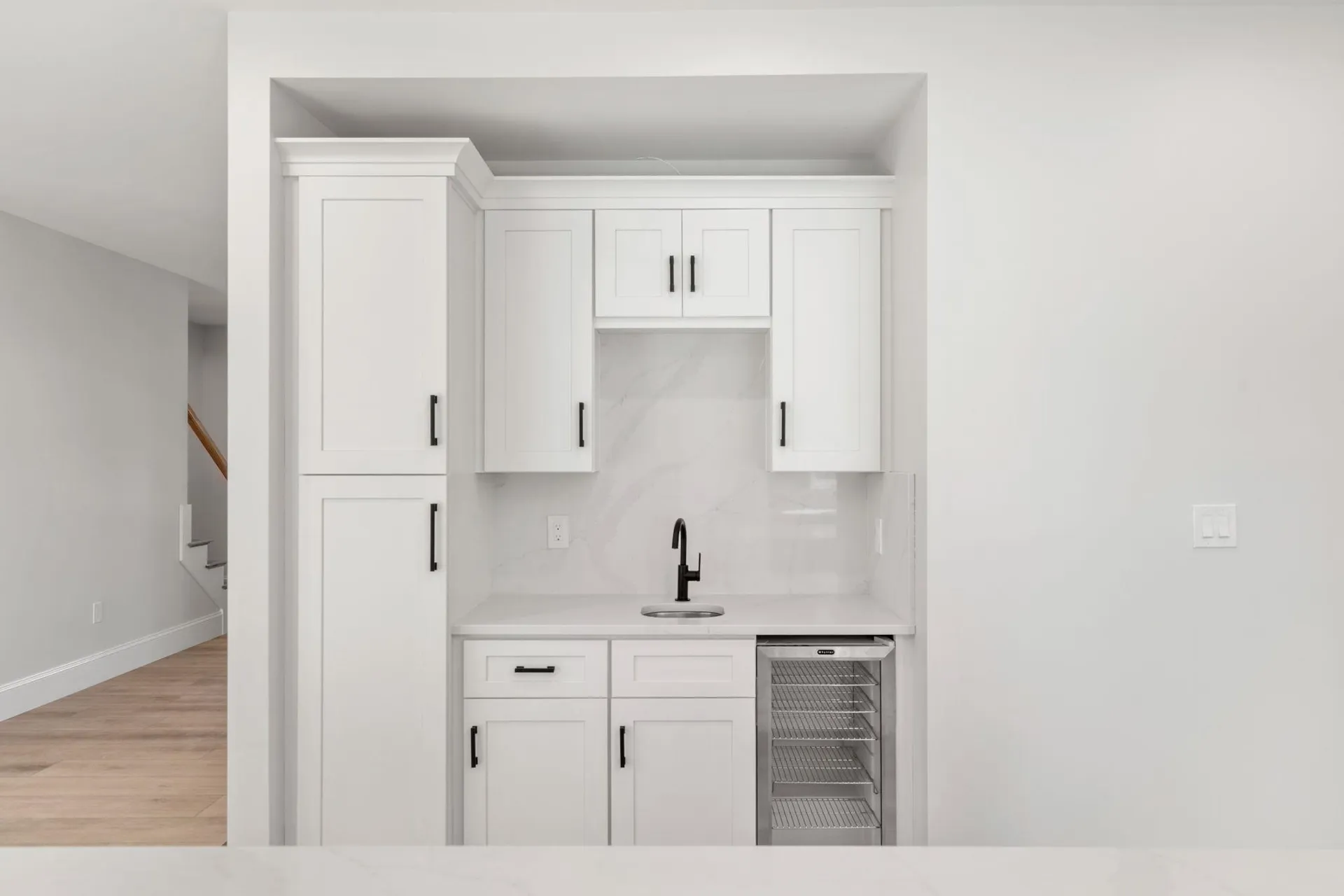 8 Senter Street Salem NH 03079