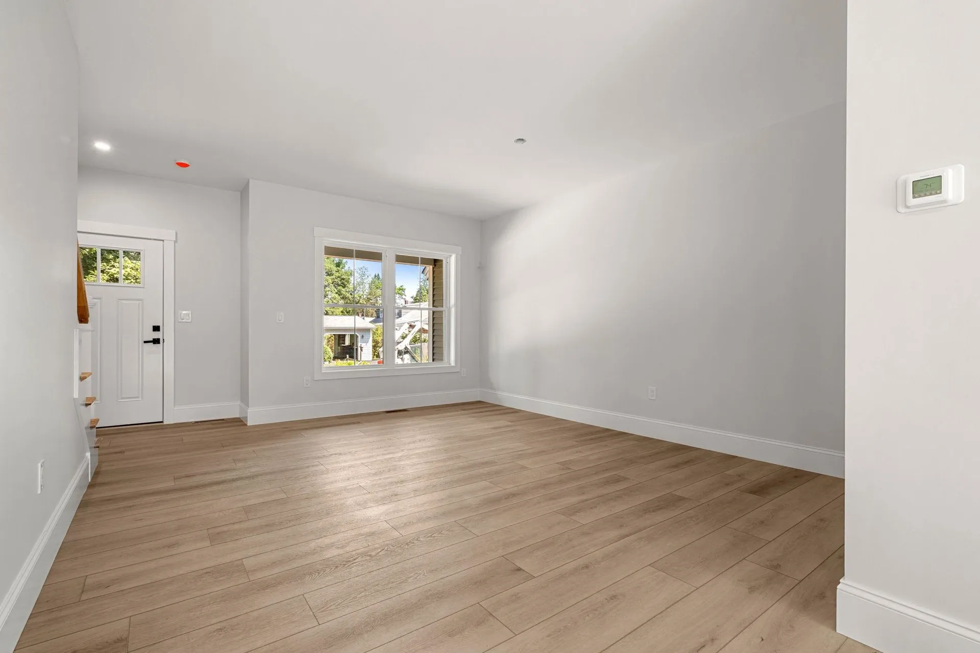 8 Senter Street Salem NH 03079