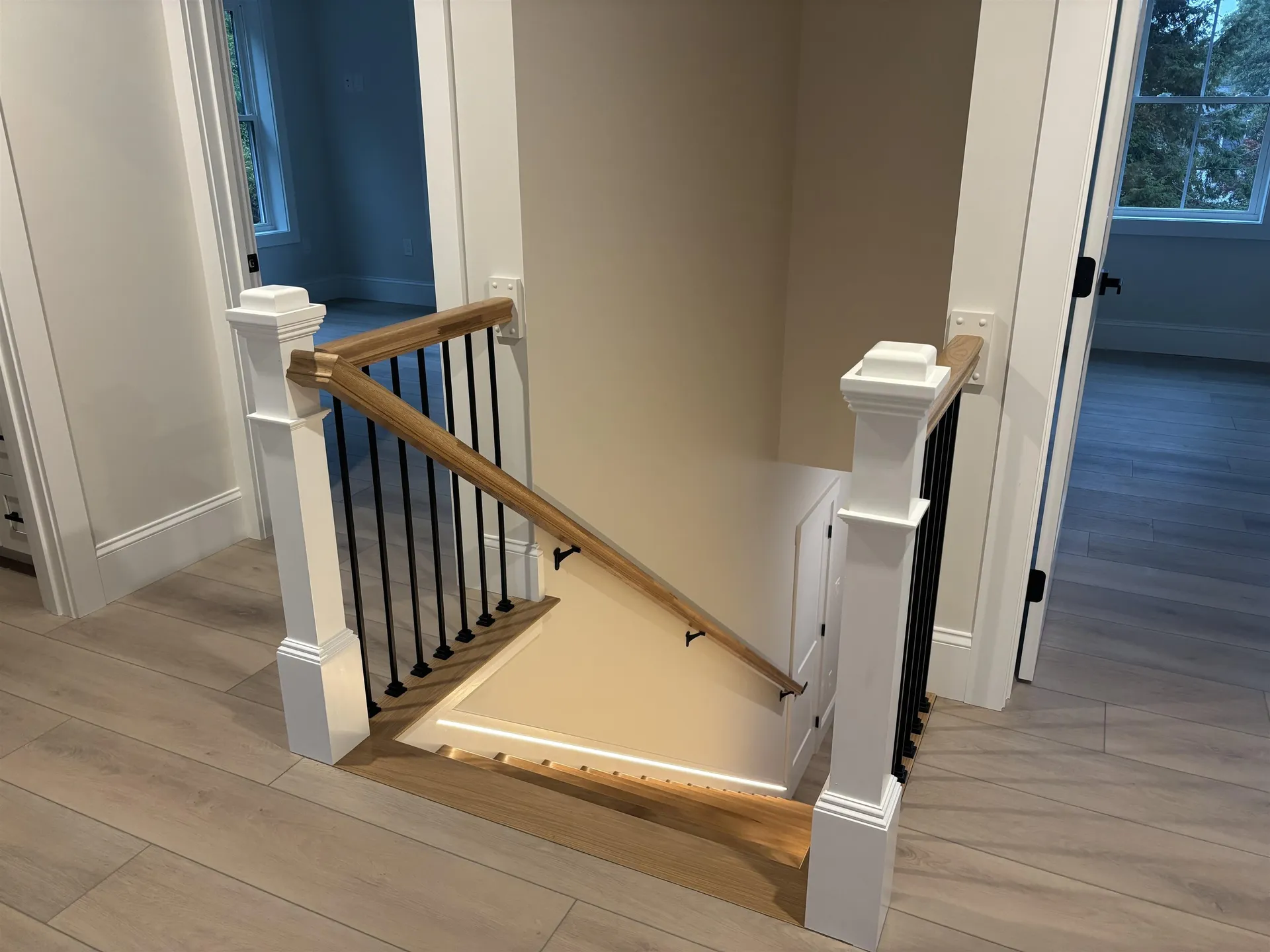 8 Senter Street Salem NH 03079