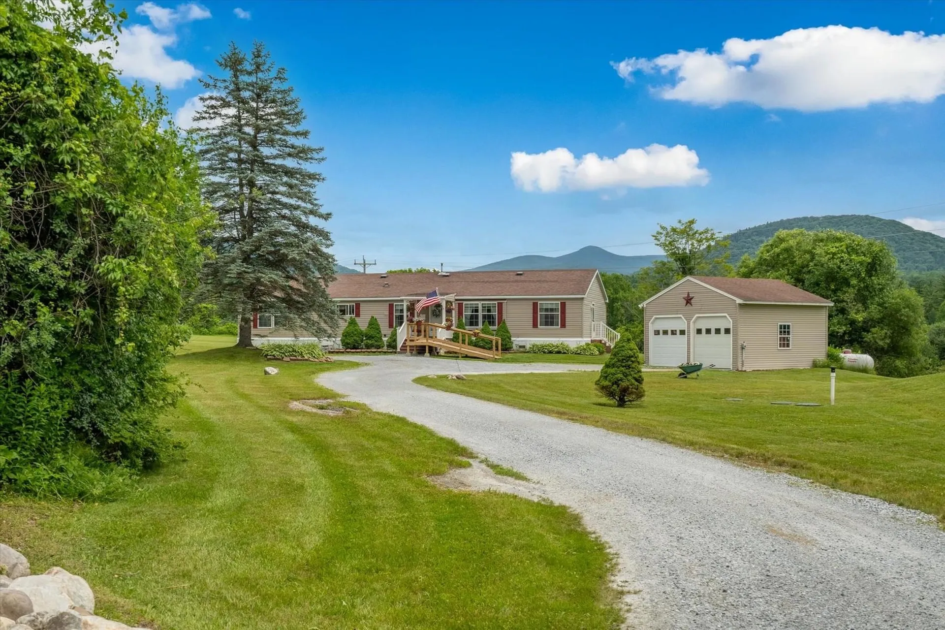 2778 Route 7b Central Clarendon VT 05759