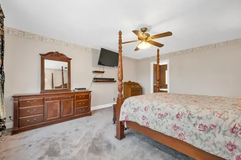 1400 Cass Mill Road Alexandria NH 03222