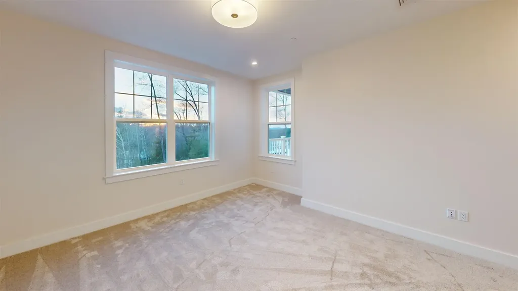 1 Longview Drive Atkinson NH 03811