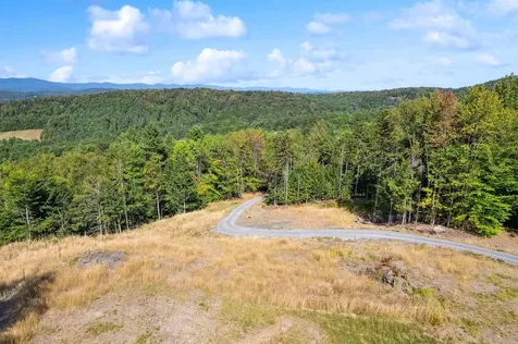 1985 Gee Hill Road Royalton VT 05068