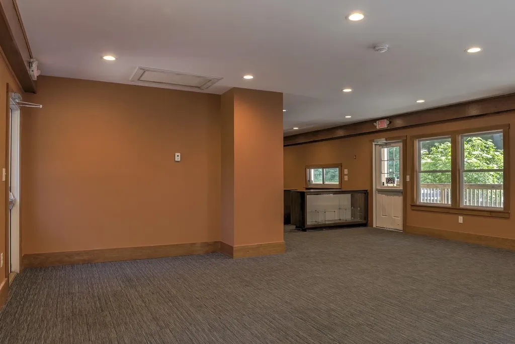 515 Monadnock Highway Swanzey NH 03446